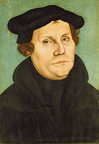 329px Lucas Cranach d.Ä. Werkst. Porträt des Martin Luther Lutherhaus Wittenberg